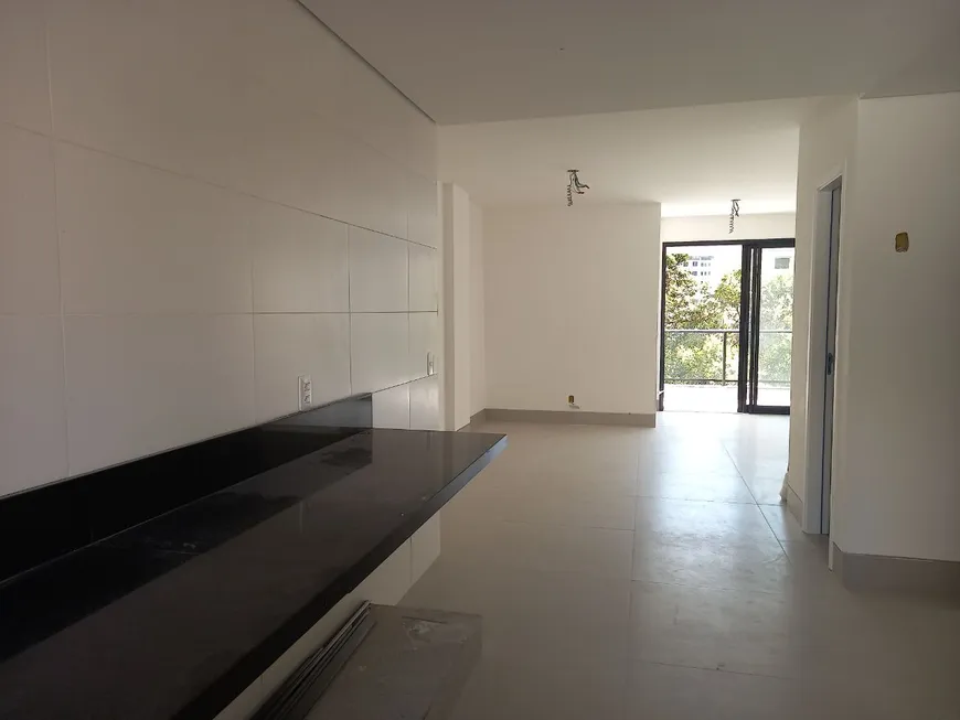Foto 1 de Apartamento com 4 Quartos à venda, 142m² em Santo Antônio, Belo Horizonte