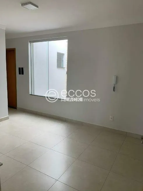 Foto 1 de Apartamento com 2 Quartos à venda, 55m² em Santa Rosa, Uberlândia