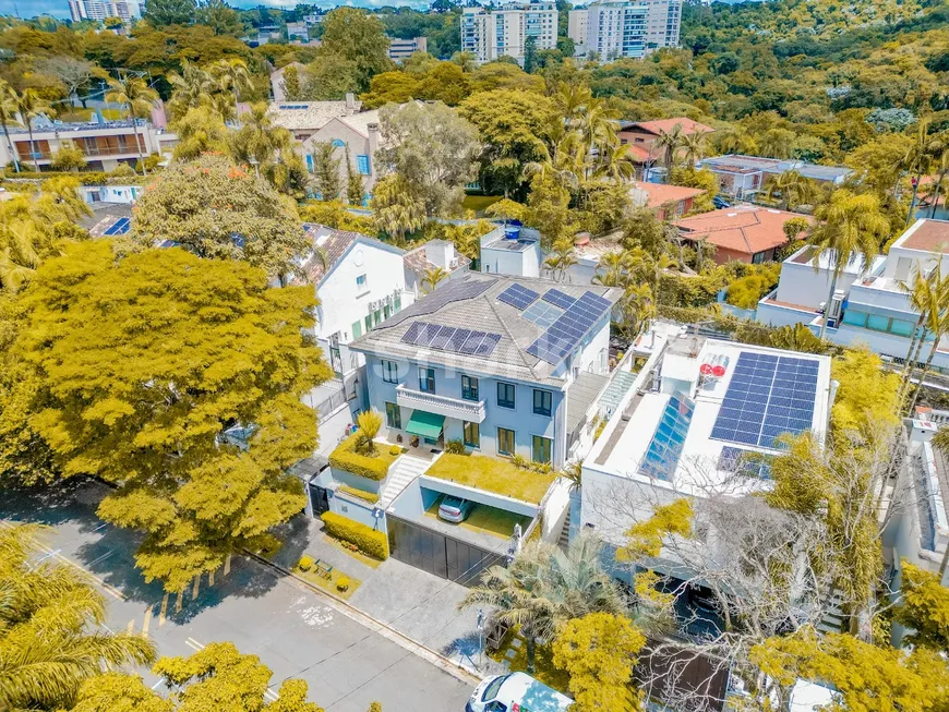 Foto 1 de Casa com 4 Quartos para venda ou aluguel, 600m² em Cidade Jardim, São Paulo