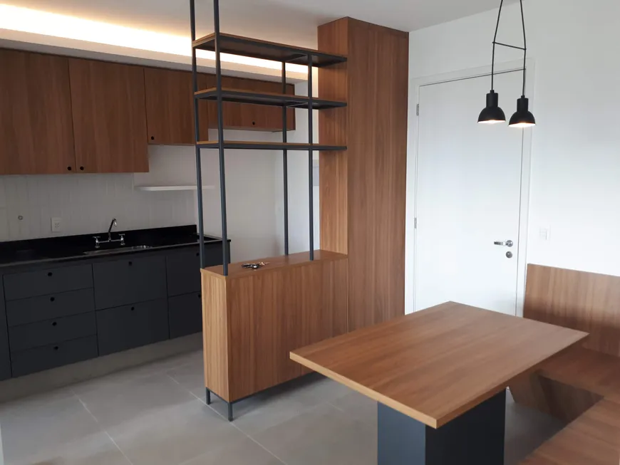 Foto 1 de Apartamento com 2 Quartos para alugar, 56m² em Consolação, São Paulo