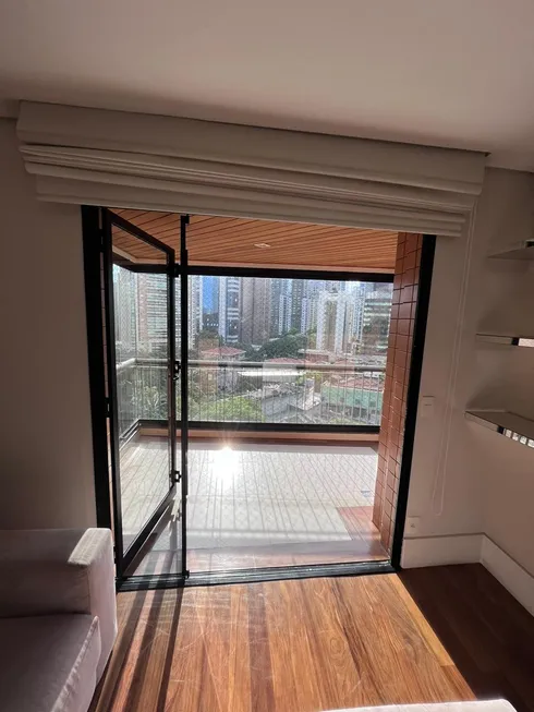 Foto 1 de Apartamento com 3 Quartos à venda, 98m² em Brooklin, São Paulo