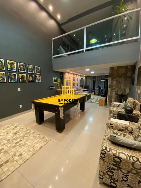 Foto 1 de Casa com 3 Quartos à venda, 432m² em Cidade Jardim, Uberlândia