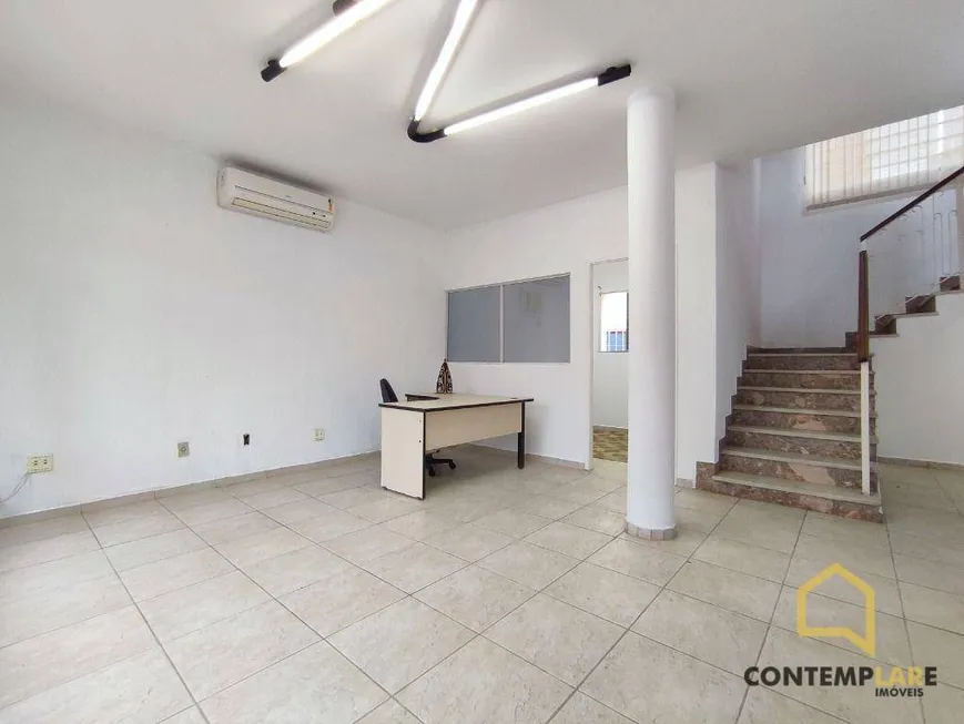 Foto 1 de Casa com 3 Quartos à venda, 209m² em Encruzilhada, Santos