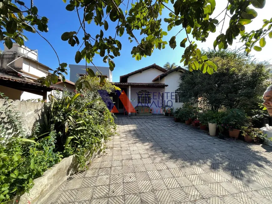 Foto 1 de Casa com 2 Quartos à venda, 80m² em Angola, Betim