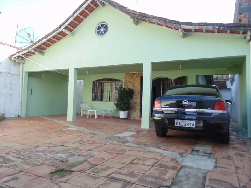 Foto 1 de Casa com 2 Quartos à venda, 150m² em Centro, Mongaguá