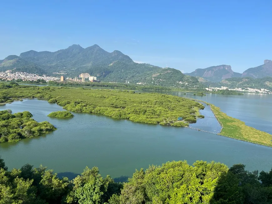 Foto 1 de Apartamento com 4 Quartos para venda ou aluguel, 151m² em Barra da Tijuca, Rio de Janeiro