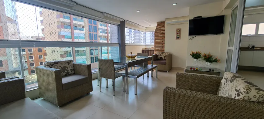 Foto 1 de Apartamento com 3 Quartos à venda, 117m² em Enseada, Guarujá
