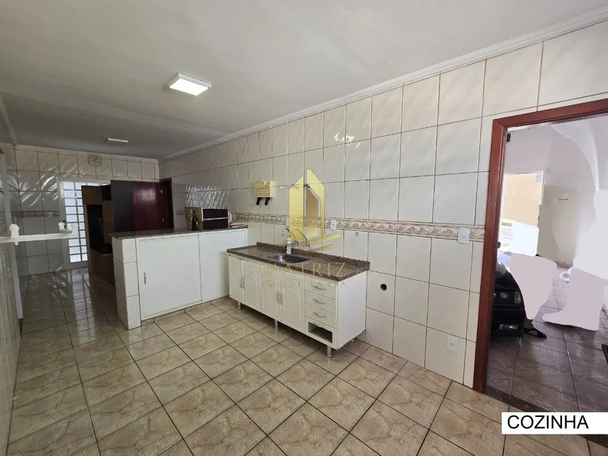 Foto 1 de Casa com 3 Quartos à venda, 150m² em Jardim Francano, Franca