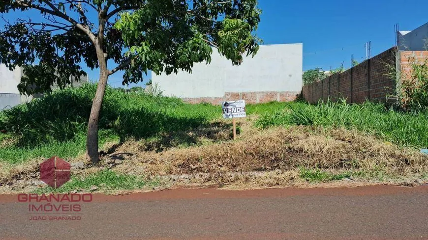 Foto 1 de Lote/Terreno à venda, 400m² em Bom Jardim, Maringá