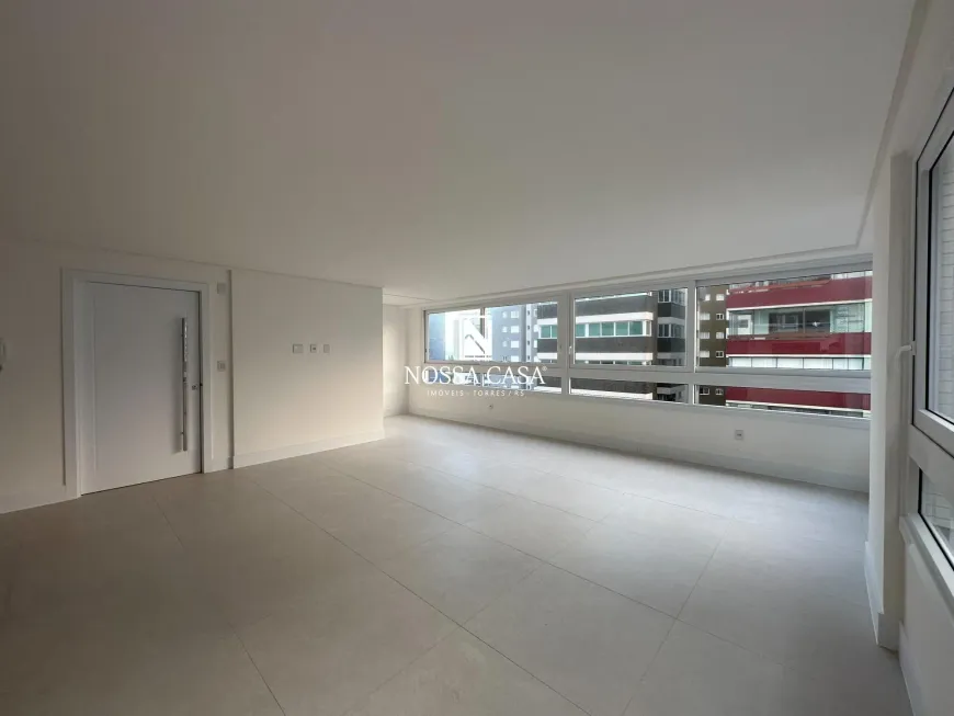 Foto 1 de Apartamento com 3 Quartos à venda, 129m² em Praia Grande, Torres