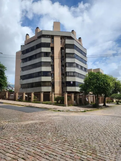 Foto 1 de Apartamento com 3 Quartos à venda, 134m² em Jardim Lindóia, Porto Alegre