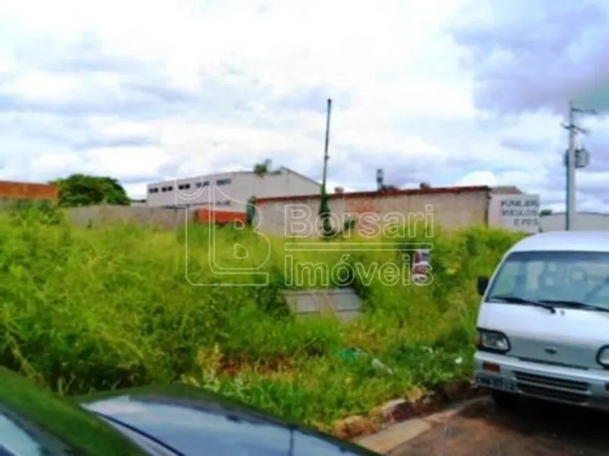 Foto 1 de Lote/Terreno para alugar, 200m² em Jardim Regina, Araraquara