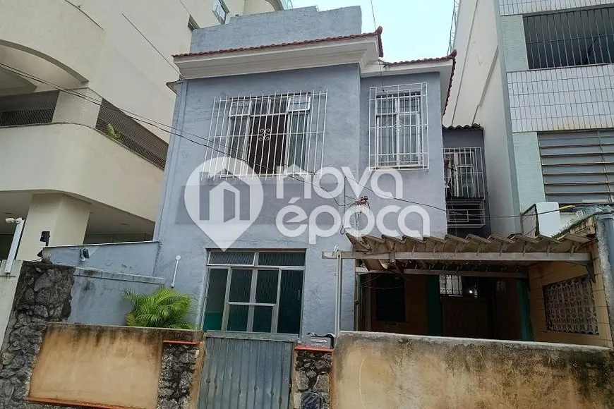 Foto 1 de Casa com 3 Quartos à venda, 145m² em Grajaú, Rio de Janeiro