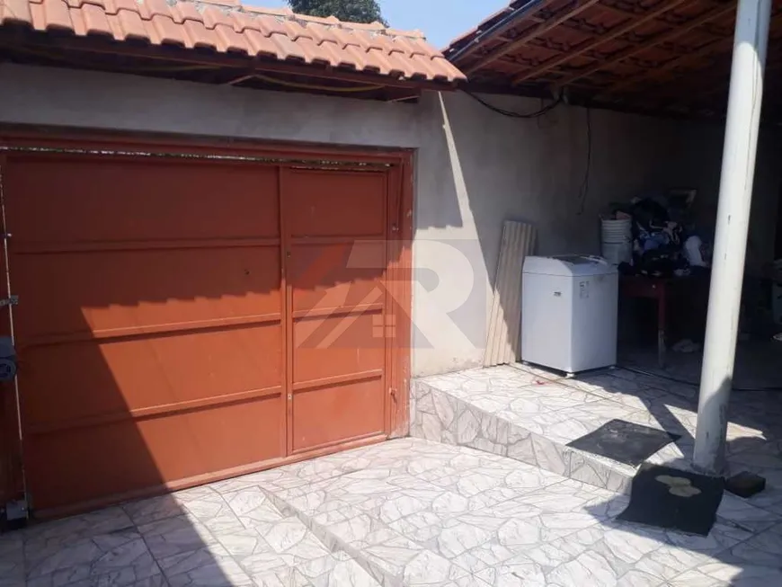 Foto 1 de Casa com 2 Quartos à venda, 101m² em Conjunto Habitacional Arco iris cecap, Rio Claro