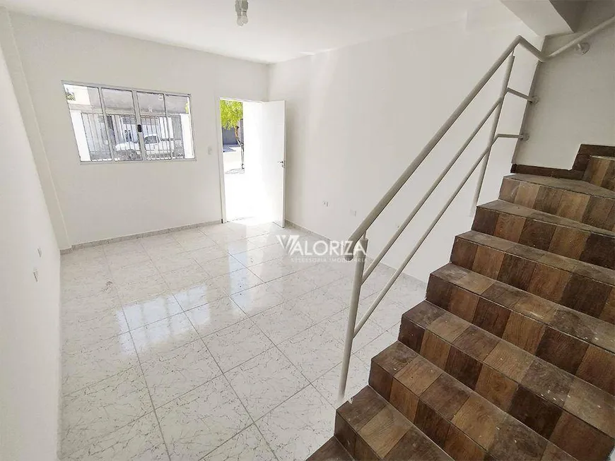 Foto 1 de Casa com 2 Quartos à venda, 90m² em Cajuru do Sul, Sorocaba