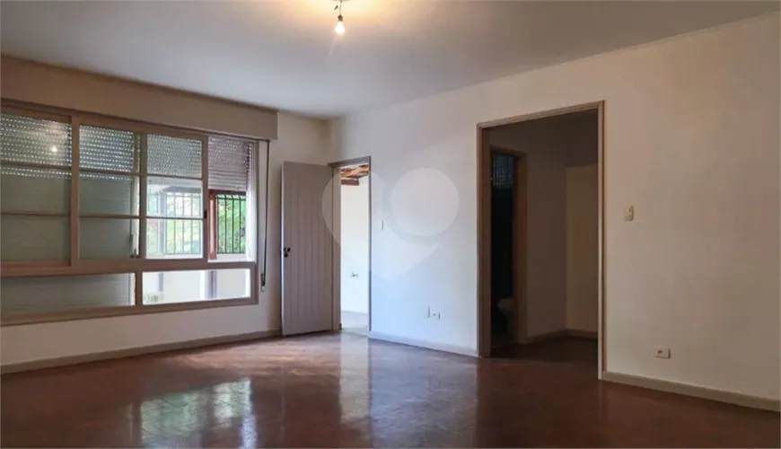 Foto 1 de Apartamento com 3 Quartos à venda, 226m² em Bela Vista, São Paulo