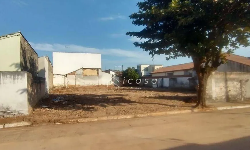 Foto 1 de Lote/Terreno à venda, 600m² em Vila Santos, Caçapava