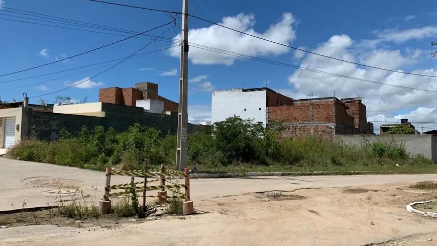 Foto 1 de Lote/Terreno à venda, 233m² em ALTO DO MOURA, Caruaru