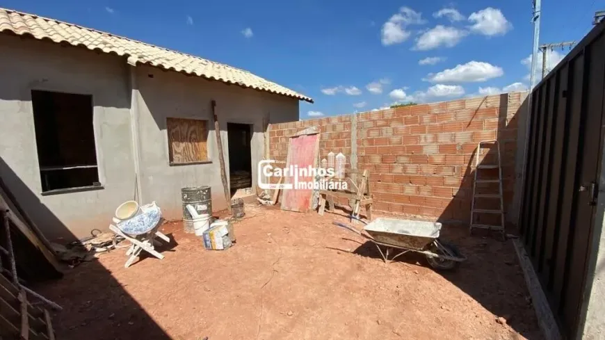 Foto 1 de Casa com 2 Quartos à venda, 51m² em Retiro do Moinho, São Joaquim de Bicas