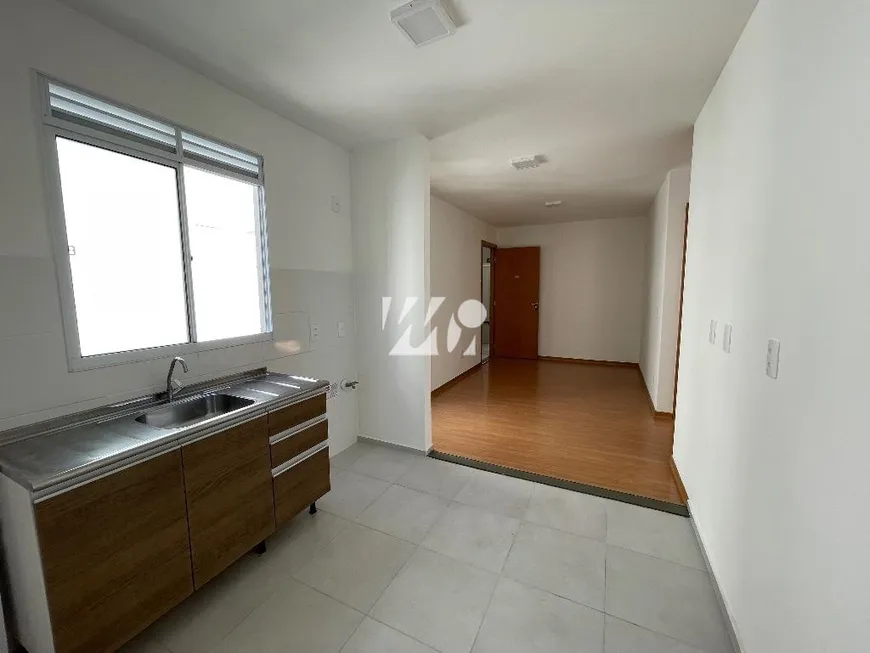 Foto 1 de Apartamento com 2 Quartos à venda, 43m² em Bela Vista, Palhoça