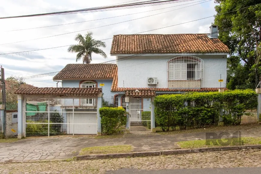 Foto 1 de Casa com 4 Quartos à venda, 179m² em Cristal, Porto Alegre