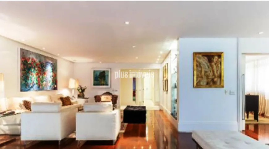 Foto 1 de Apartamento com 3 Quartos à venda, 346m² em Jardim Paulista, São Paulo