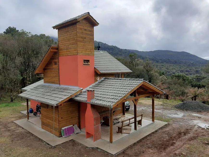 Foto 1 de Casa com 1 Quarto à venda, 90m² em Centro, Urupema