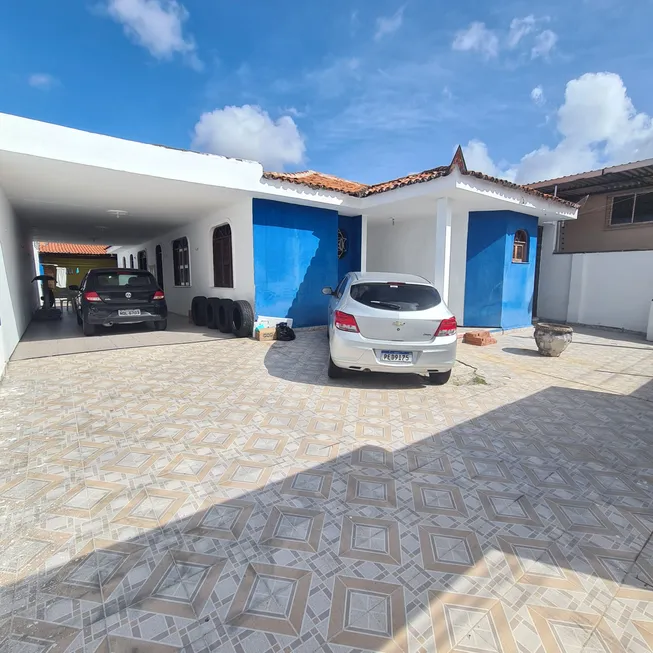 Foto 1 de Casa com 3 Quartos à venda, 175m² em Parque Manibura, Fortaleza