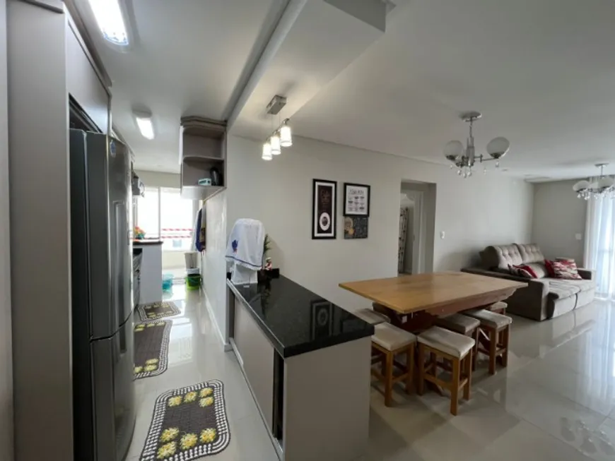 Foto 1 de Apartamento com 3 Quartos à venda, 90m² em Nacoes, Balneário Camboriú