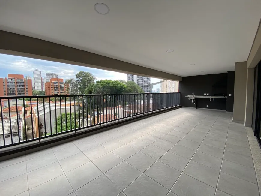 Foto 1 de Apartamento com 3 Quartos à venda, 168m² em Alto Da Boa Vista, São Paulo