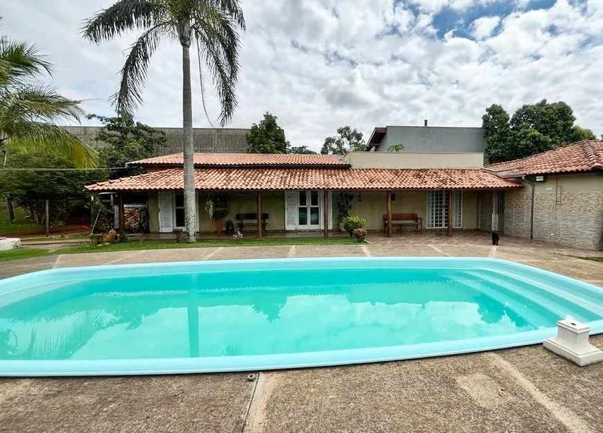 Foto 1 de Fazenda/Sítio com 3 Quartos à venda, 280m² em Jardim Estoril, Piracicaba