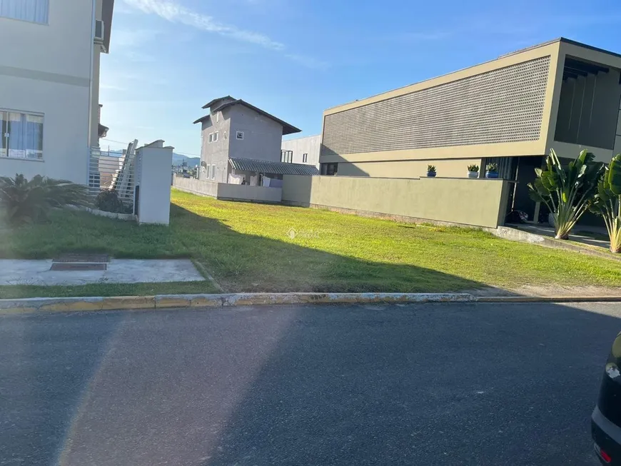 Foto 1 de Lote/Terreno à venda, 372m² em Santa Regina, Camboriú