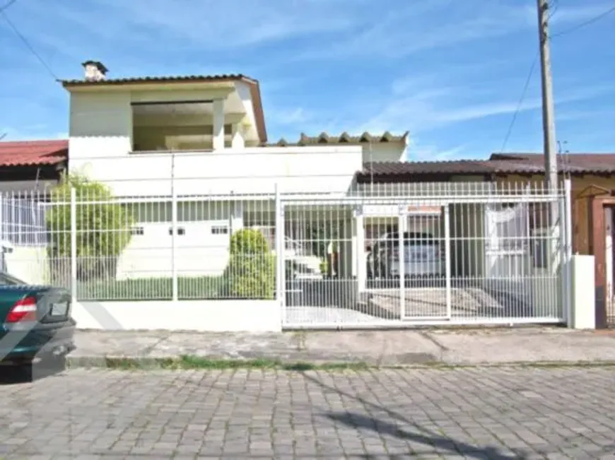 Foto 1 de Casa com 3 Quartos à venda, 210m² em Sarandi, Porto Alegre