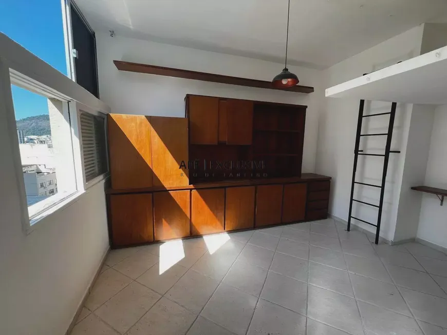 Foto 1 de Apartamento com 1 Quarto à venda, 28m² em Botafogo, Rio de Janeiro