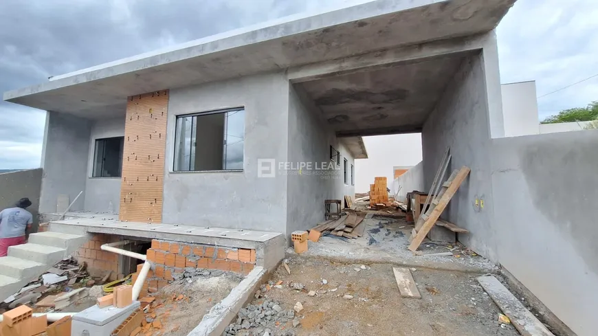 Foto 1 de Casa com 3 Quartos à venda, 100m² em Potecas, São José