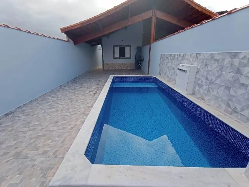 Foto 1 de Casa com 2 Quartos à venda, 81m² em Oceanopolis, Mongaguá