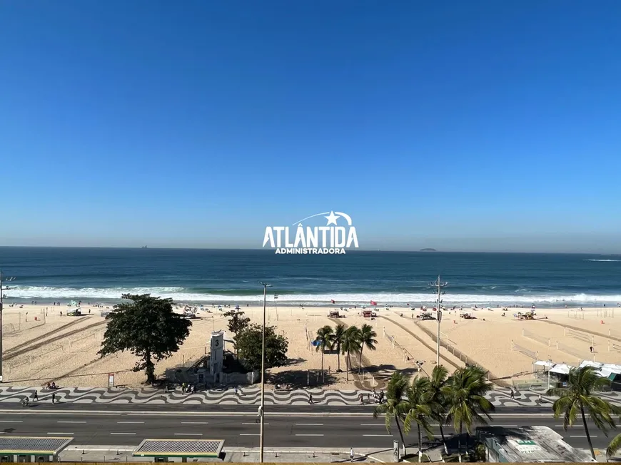 Foto 1 de Apartamento com 3 Quartos à venda, 215m² em Copacabana, Rio de Janeiro