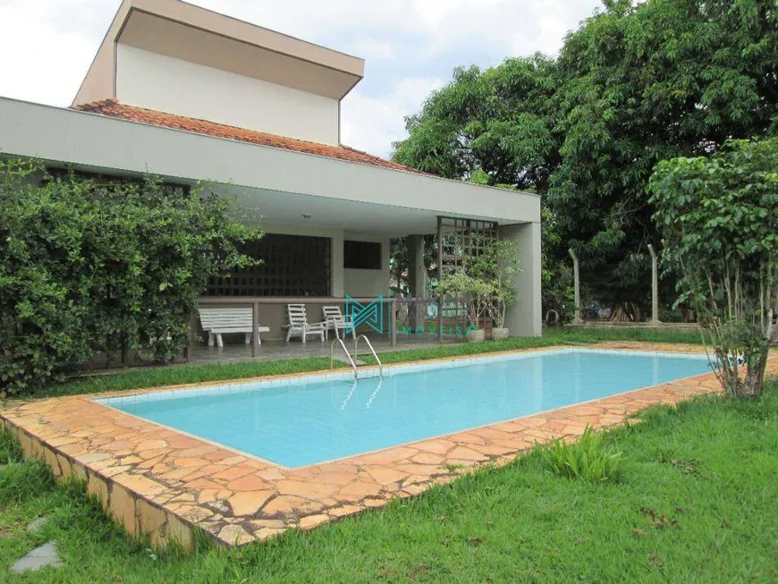 Foto 1 de Casa com 3 Quartos à venda, 430m² em Varzea, Lagoa Santa
