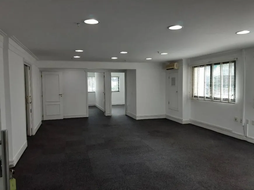 Foto 1 de Sala Comercial para venda ou aluguel, 122m² em Jardim Paulista, São Paulo