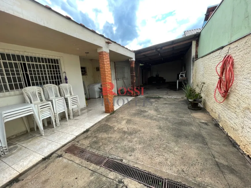Foto 1 de Casa com 3 Quartos à venda, 170m² em Jardim Cherveson, Rio Claro