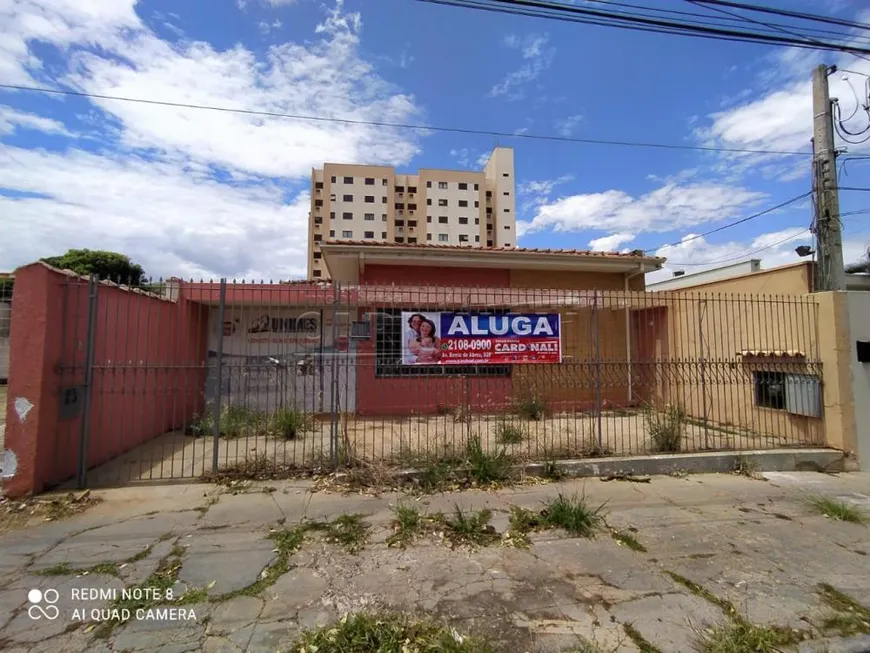 Foto 1 de Casa com 3 Quartos para alugar, 187m² em Centro, Araraquara