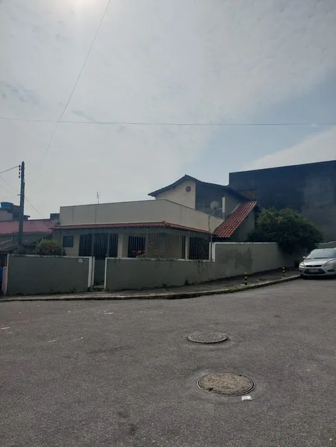 Foto 1 de Casa com 3 Quartos à venda, 130m² em Brasilândia, São Gonçalo