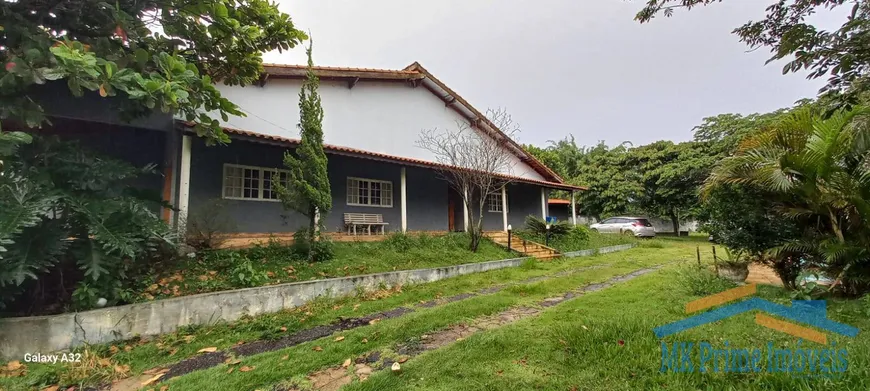 Foto 1 de Fazenda/Sítio com 3 Quartos à venda, 700m² em Chacara Sao Luis, Santana de Parnaíba