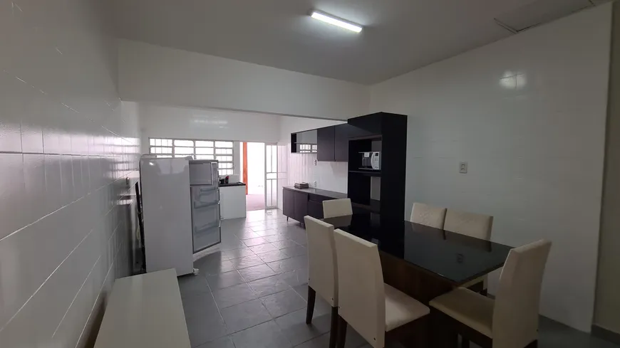 Foto 1 de Casa com 5 Quartos à venda, 204m² em Fundinho, Uberlândia