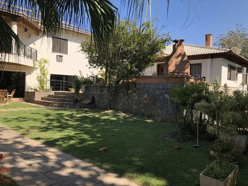 Foto 1 de Casa com 10 Quartos à venda, 224m² em Barra da Tijuca, Rio de Janeiro