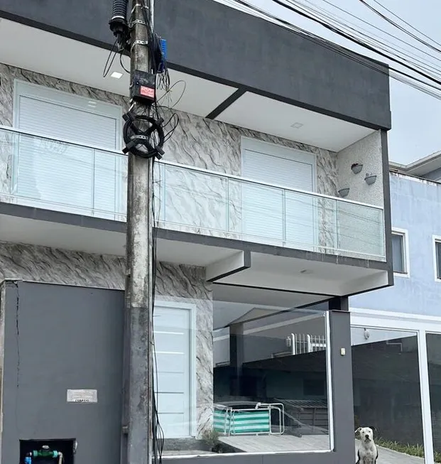 Foto 1 de Casa com 2 Quartos à venda, 173m² em Ingleses do Rio Vermelho, Florianópolis