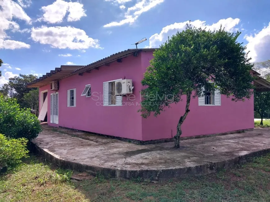 Foto 1 de Casa com 3 Quartos à venda, 2000m² em Pedras Brancas, Guaíba