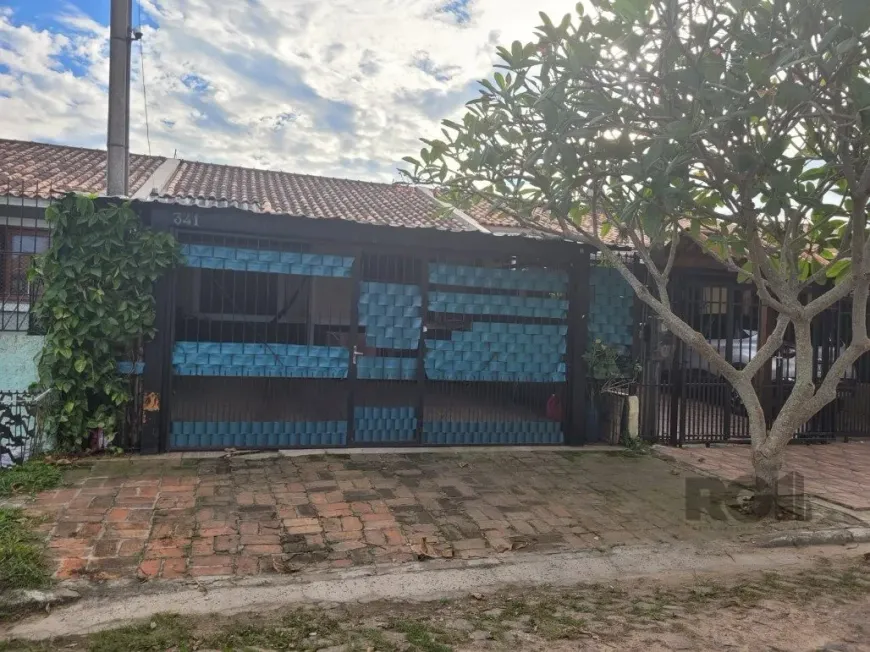 Foto 1 de Casa com 2 Quartos à venda, 84m² em Hípica, Porto Alegre