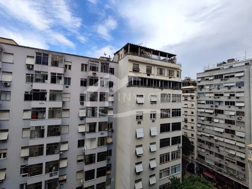 Foto 1 de Apartamento com 2 Quartos à venda, 73m² em Copacabana, Rio de Janeiro