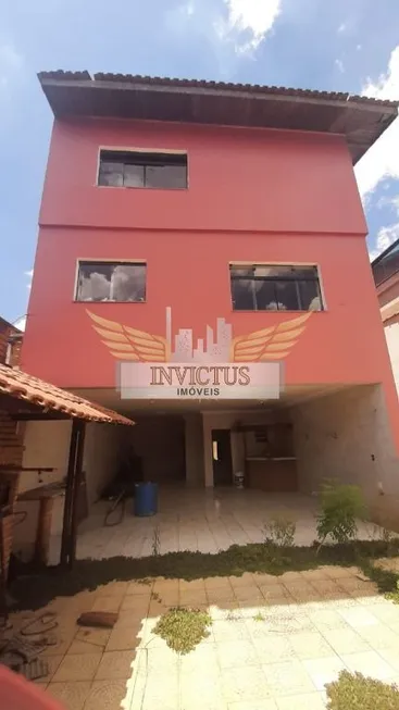 Foto 1 de Sobrado com 4 Quartos à venda, 438m² em Campestre, Santo André